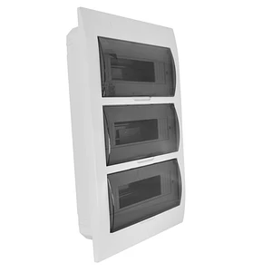 Tablero Plástico Embutido 18 Circuitos con Humo